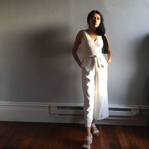 Écoulement Jumpsuit Aritzia Wilfred